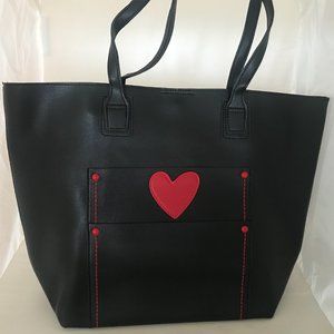 Tote with red heart